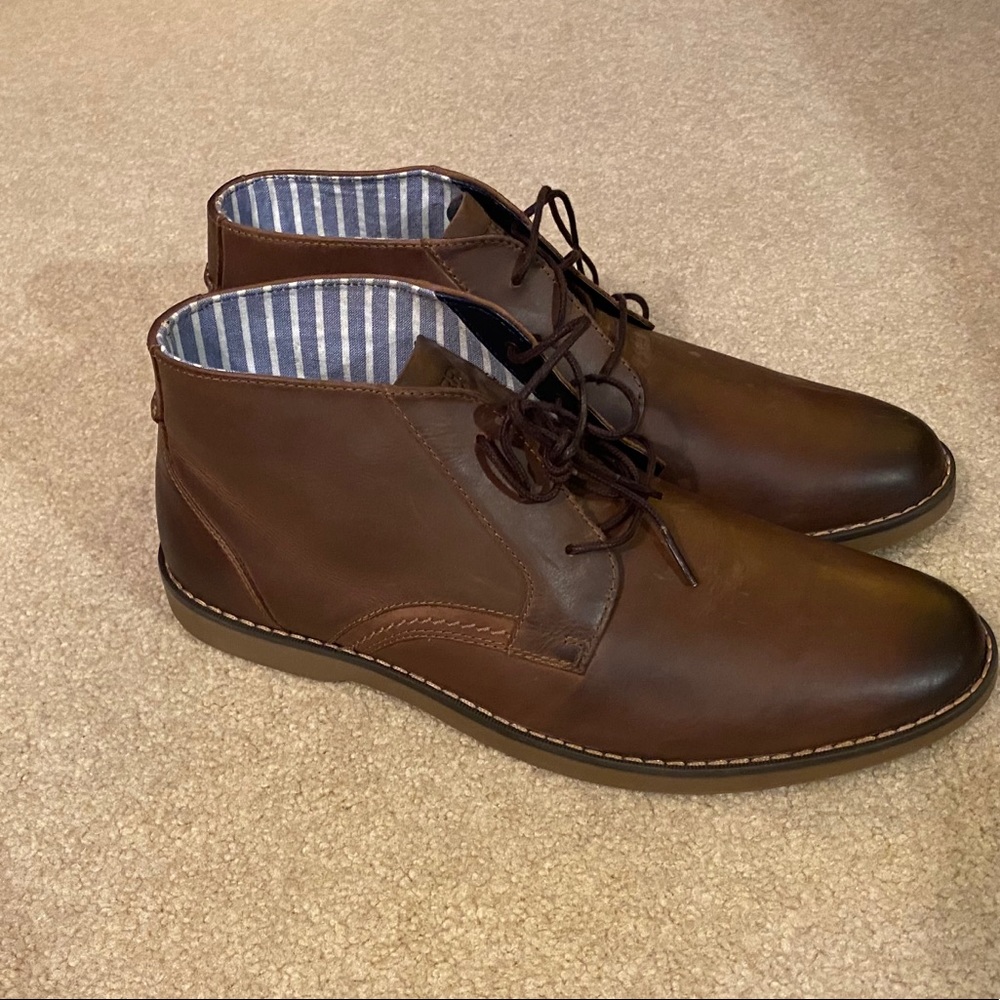 Sperry Chukka Boots Sz 9.5 new